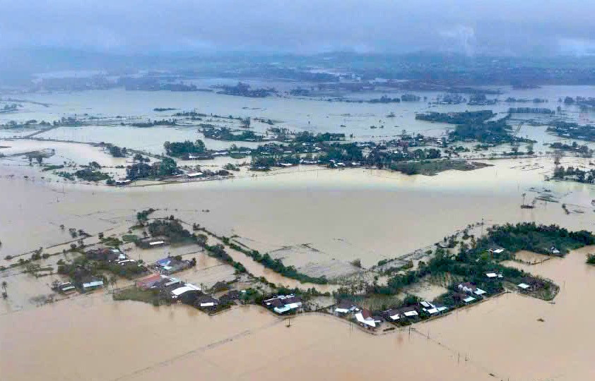 Tang thương ở rốn lũ Hòa Thịnh, cảnh báo xả lũ có kịp thời?- Ảnh 1.