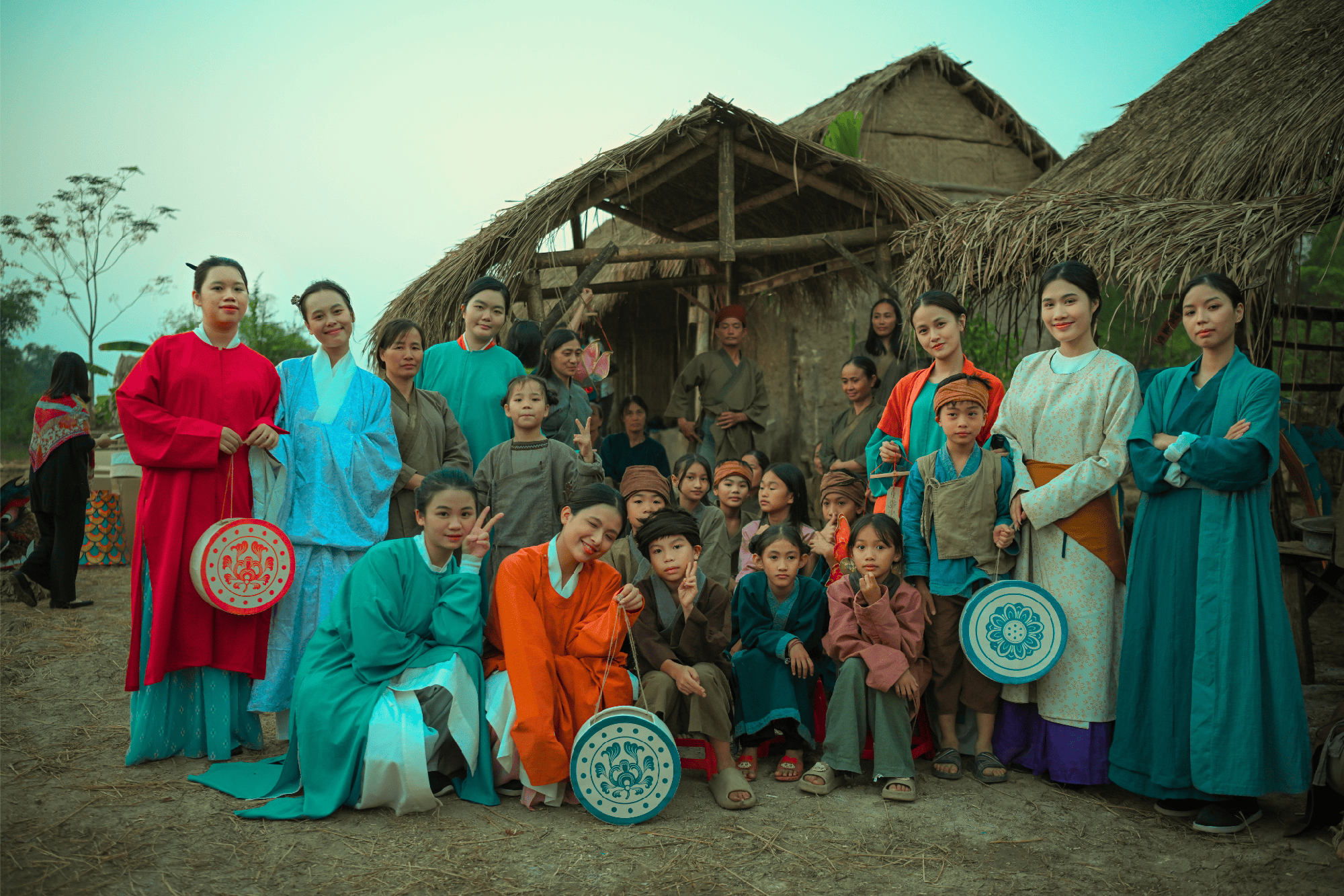 Màn ảnh Việt có 1 phim cổ trang nhất định phải xem: Nữ chính vừa đẹp vừa chiến, nghe tên nam chính là biết siêu phẩm- Ảnh 2.