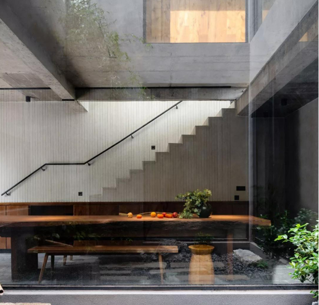 Đau đầu vì ngược xuôi nội ngoại, vợ chồng 8x táo bạo chi 5,5 tỷ đồng xây nhà 200m2 đón cả nhà sống chung: "Đây là tổ ấm thực sự”- Ảnh 4.