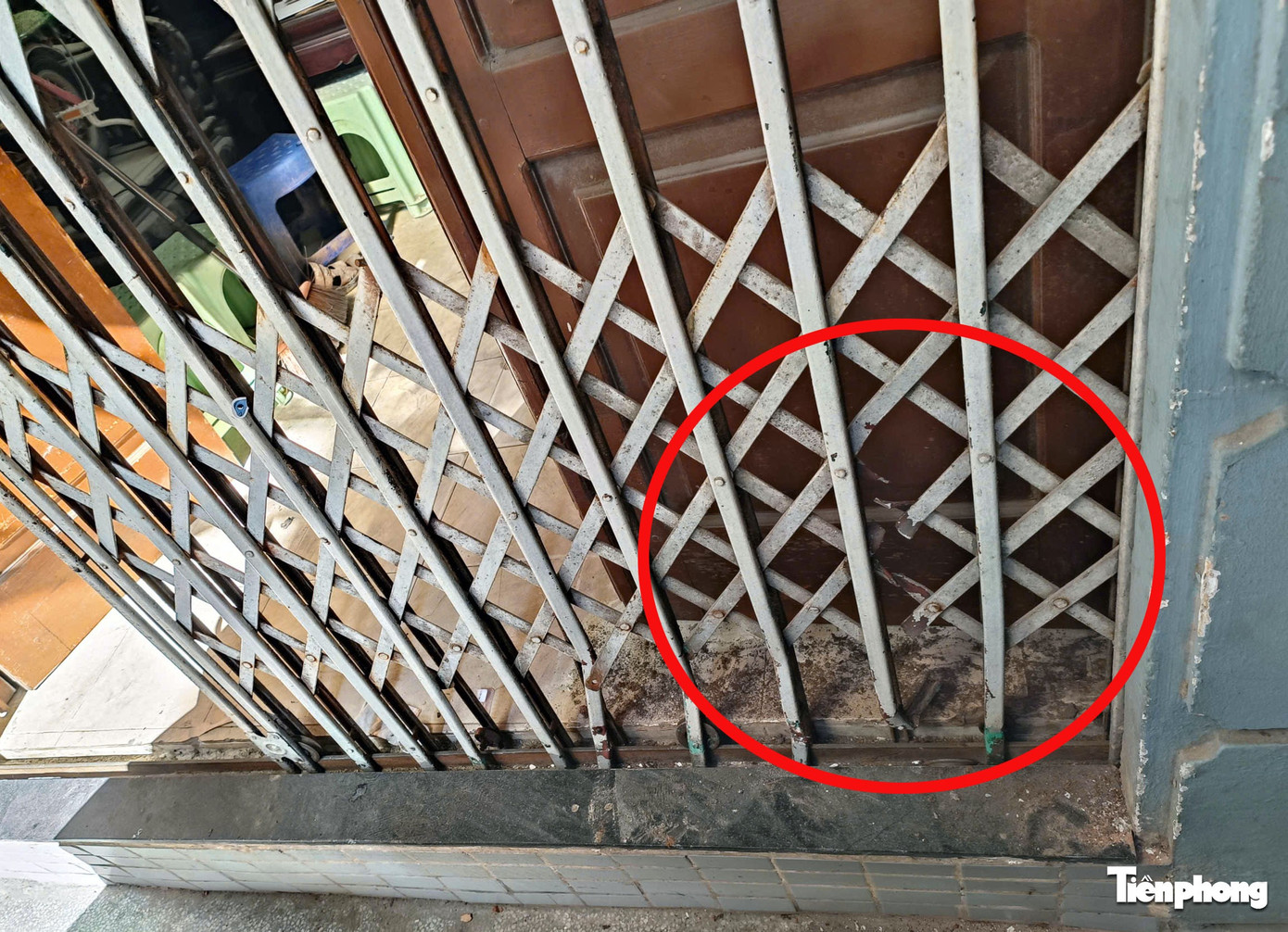 Hà Nội: Bị cảnh sát bao vây, nhóm tội phạm ma túy dùng súng chống trả- Ảnh 4.