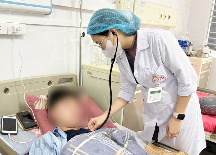 Nam sinh nguy kịch sau khi bị heo cắn- Ảnh 1.