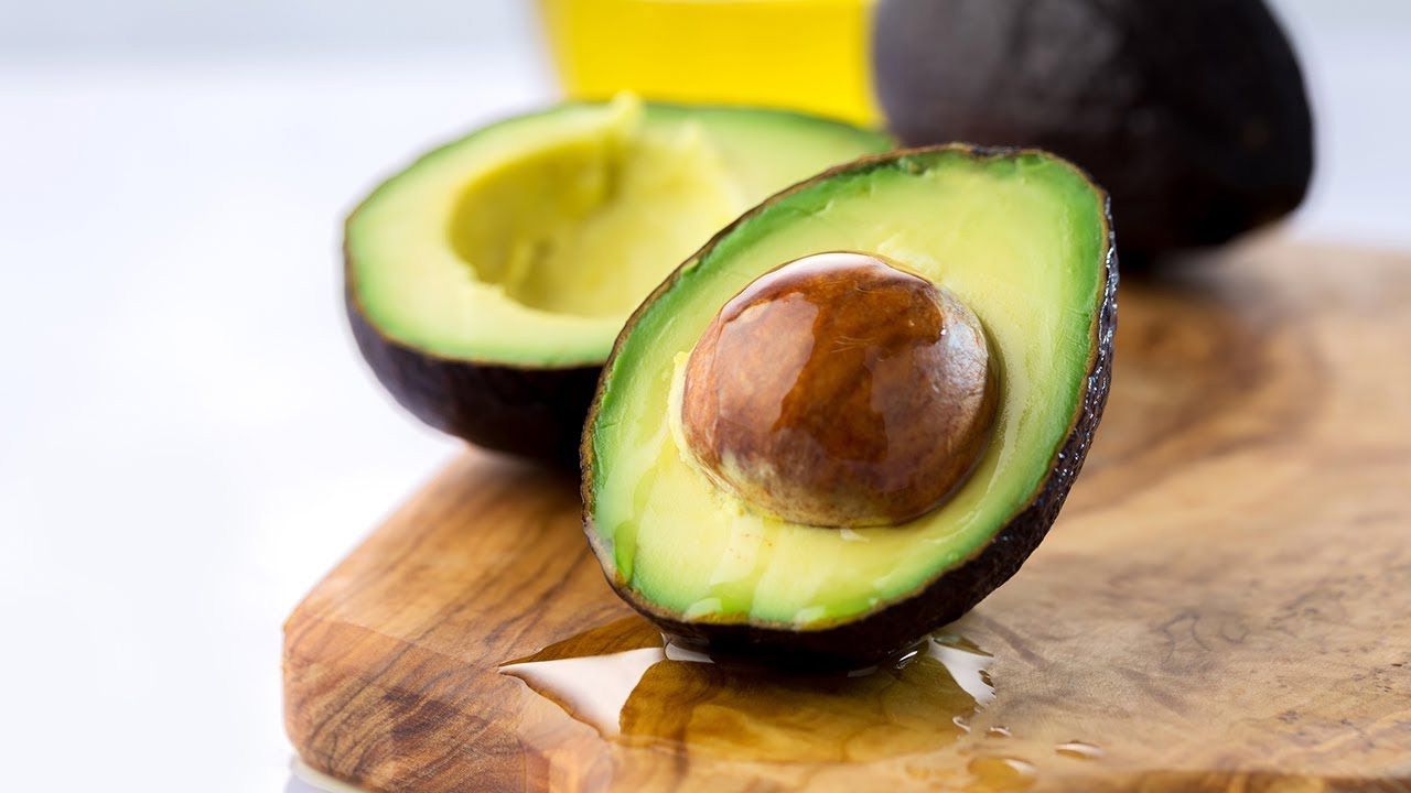 Trương Bá Chi U50 da vẫn căng mọng collagen: Ngày nào cũng ăn loại quả "kem dưỡng ẩm tự nhiên" hệ nội tiết rất thích- Ảnh 7.