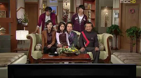 Căn nhà biết Căn nhà biết