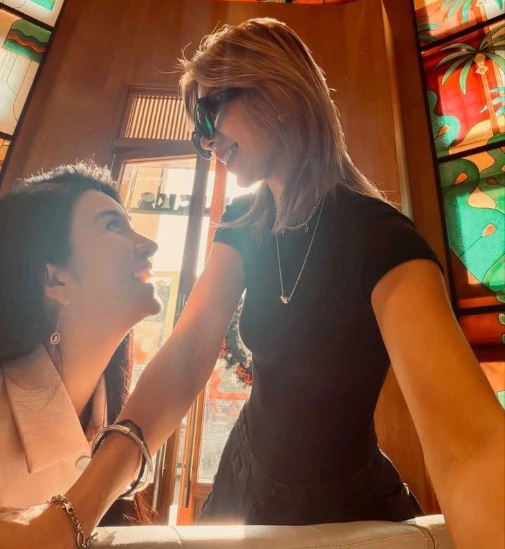 Đồng Ánh Quỳnh: 