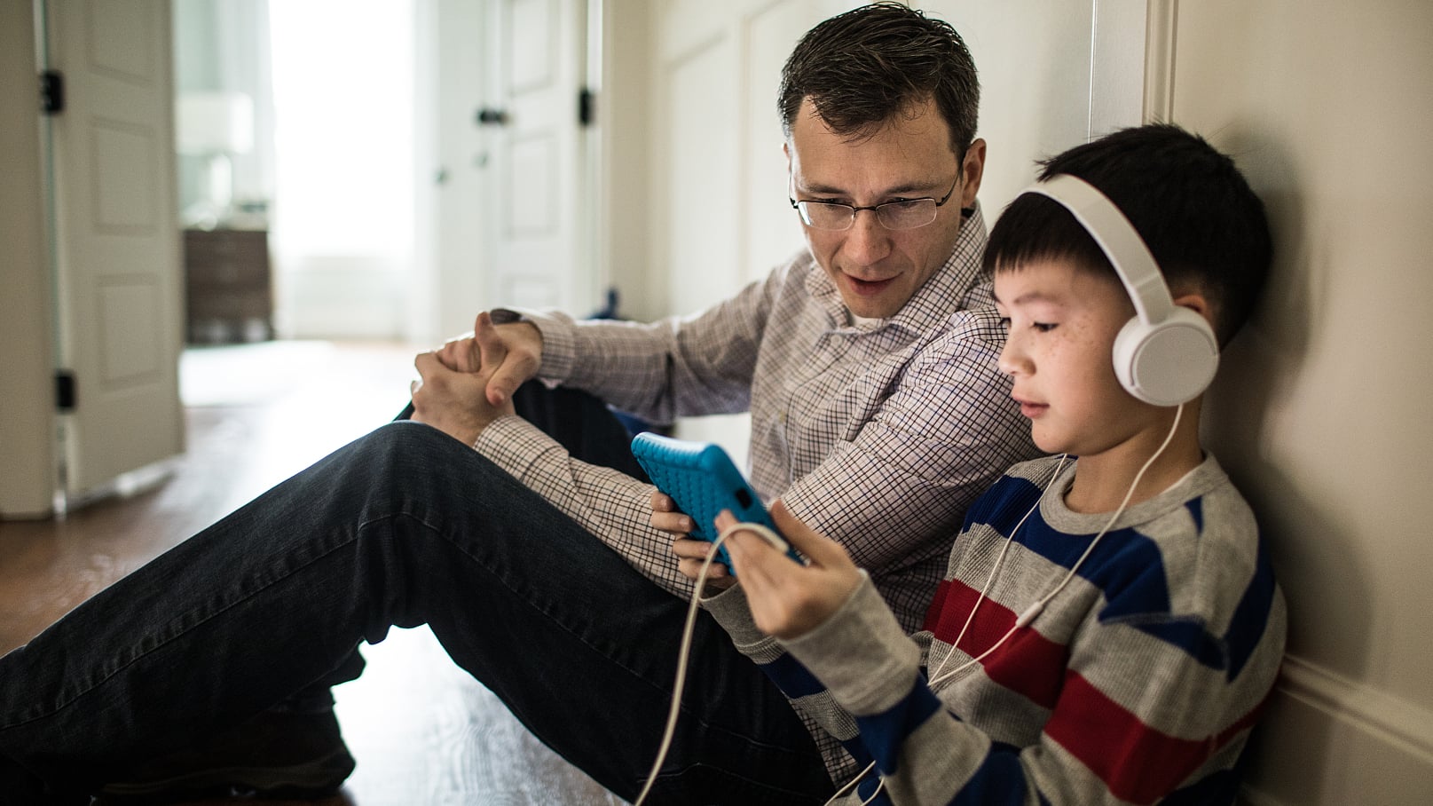 Cha mẹ có EQ thấp thường làm 3 điều này- Ảnh 2. Cha mẹ có EQ thấp thường làm 3 điều này- Ảnh 2.