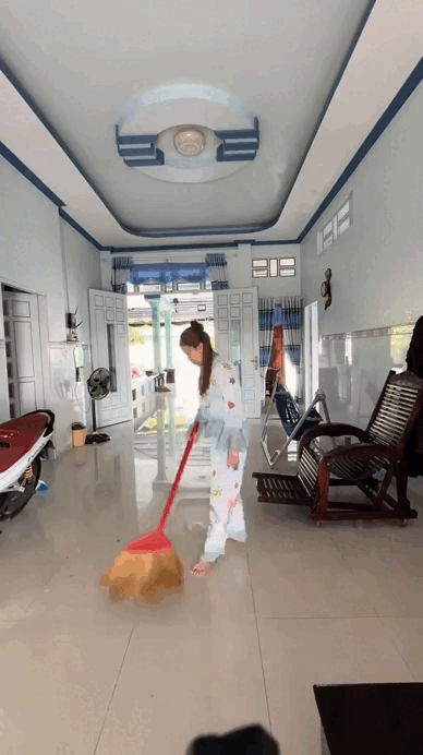 Trung bình 1 ngày dọn nhà ở miền Tây, cả nước Trung bình 1 ngày dọn nhà ở miền Tây, cả nước