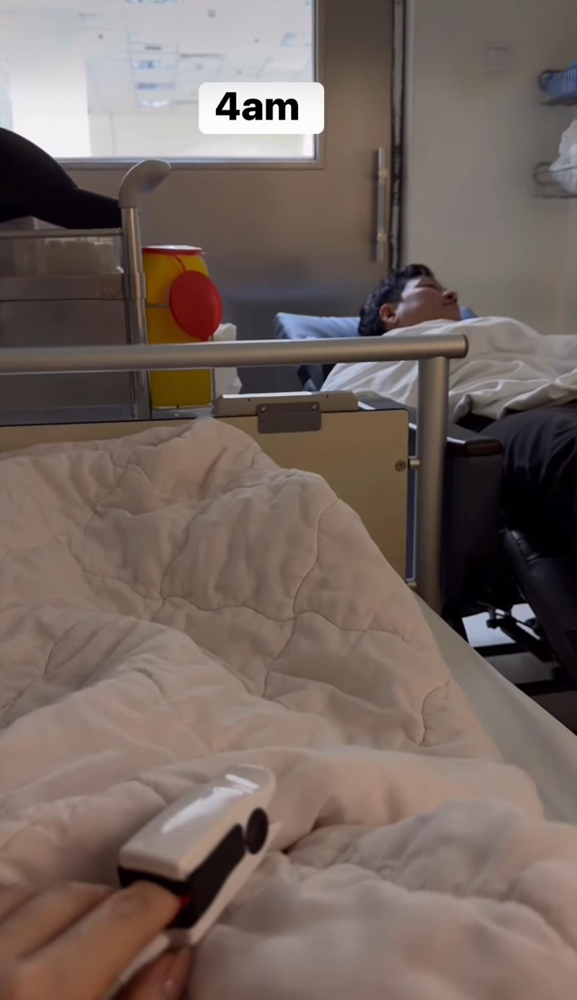 Nhã Phương bầu lần 3: Ngày nào cũng gặp bác sĩ, không dám uống thuốc vì sợ ảnh hưởng tới con- Ảnh 2. Nhã Phương bầu lần 3: Ngày nào cũng gặp bác sĩ, không dám uống thuốc vì sợ ảnh hưởng tới con- Ảnh 2.