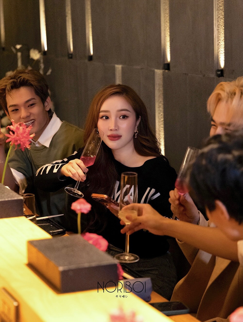 Diệp Lâm Anh và tình mới Đức Phạm cùng mê 1 quán omakase được mệnh danh 