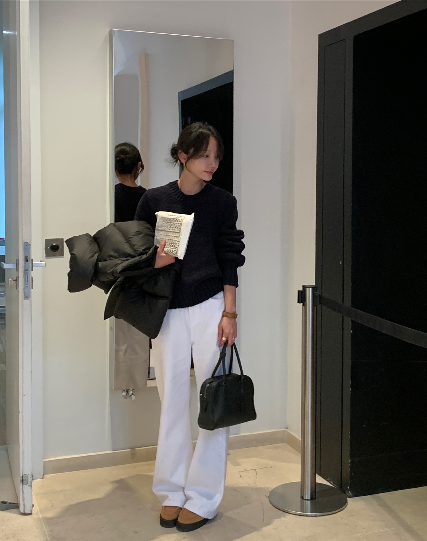 4 mẫu quần công sở này chuẩn thanh lịch, nhưng cũng hack tuổi đỉnh nhất- Ảnh 5.