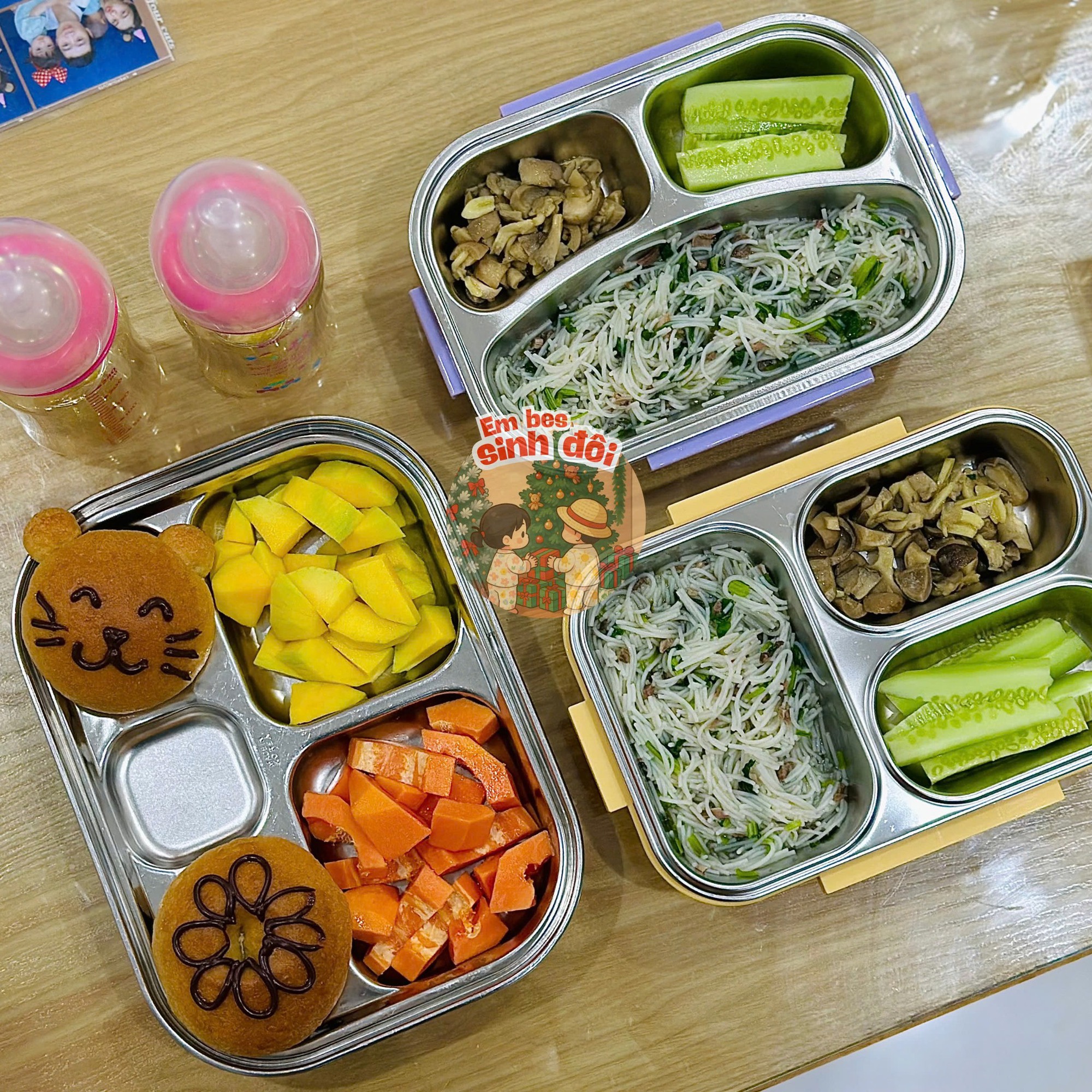 Bữa trưa của 2 em bé sinh đôi khiến nhiều mẹ giật mình, dụi mắt xem lại mấy lần vì điều này- Ảnh 5.