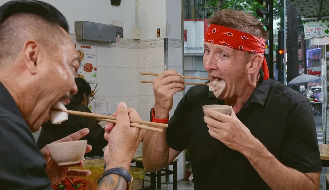 Khách Tây thử loại gia vị nặng mùi, chính nhiều người Việt cũng không thích, thốt lên: Khách Tây thử loại gia vị nặng mùi, chính nhiều người Việt cũng không thích, thốt lên: