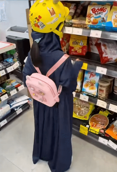 "Đại hội đập lợn đất" cùng lời nhắn gửi ngây thơ, các bé cũng đang giúp đỡ bà con vùng lũ bằng những việc làm vô cùng ý nghĩa- Ảnh 10.