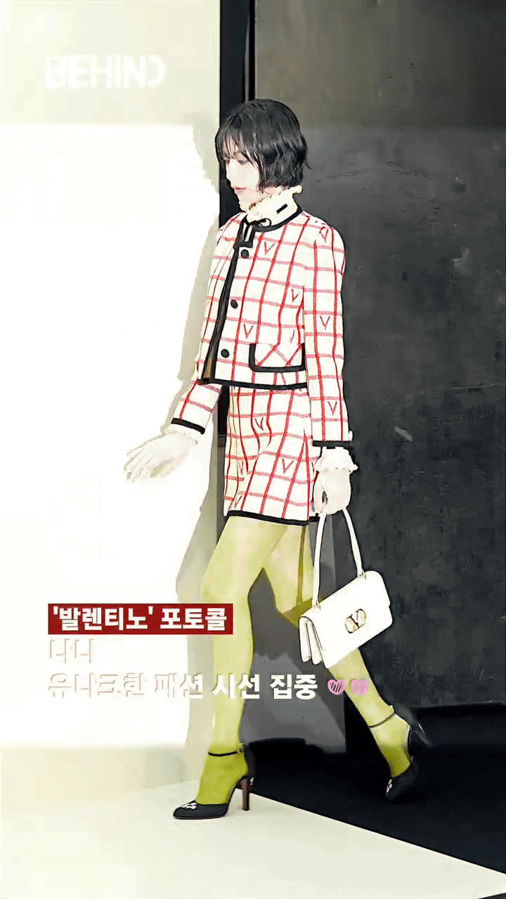 Mỹ nhân đẹp nhất thế giới khiến dân Hàn hoảng sợ- Ảnh 1. Mỹ nhân đẹp nhất thế giới khiến dân Hàn hoảng sợ- Ảnh 1.