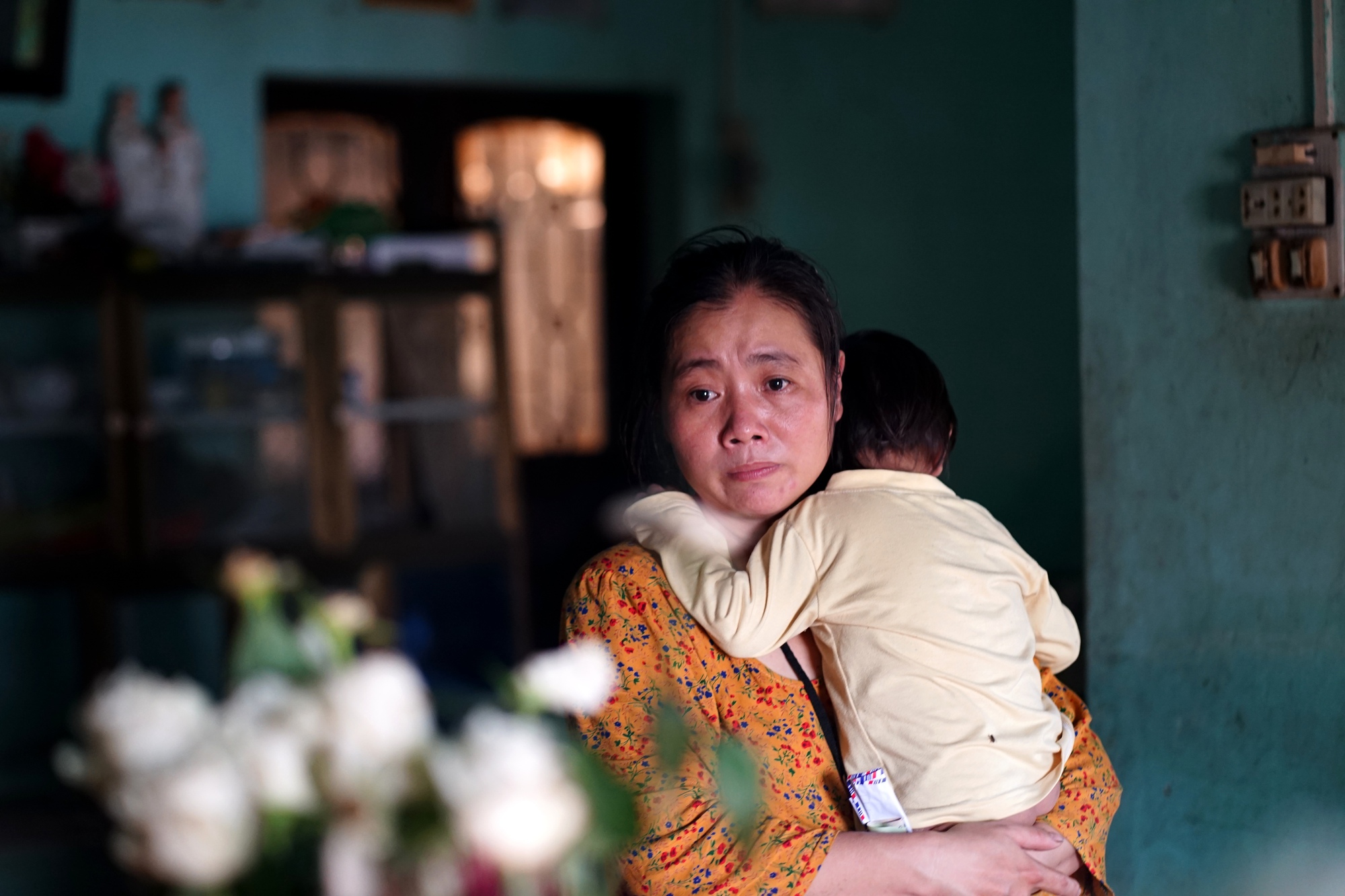 Chồng thiệt mạng trong lũ vì quay lại cứu 2 cháu: Vợ nghẹn lòng kể về bữa cơm vội vã cuối cùng- Ảnh 5.