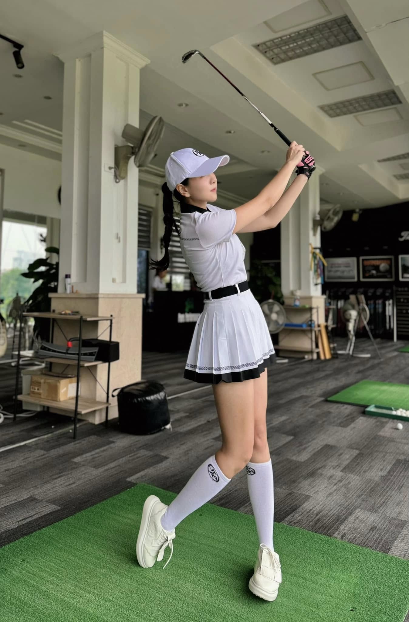 MC Mai Ngọc lấy lại cơ bụng số 11 chỉ sau 7 tháng sinh con: Ngày nào cũng dành 30 phút làm 1 việc tại nhà để ai nấy nhìn cũng tấm tắc như chưa từng sinh đẻ!- Ảnh 5.