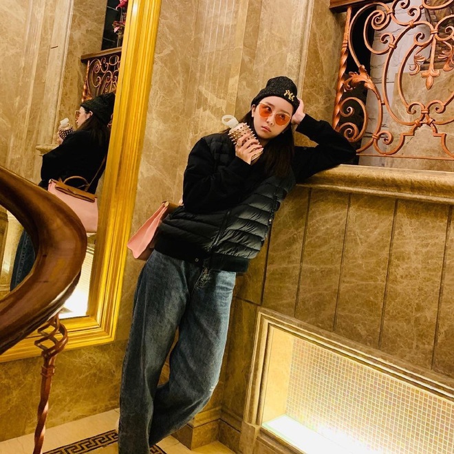 Sự hết thời của một 1 ngôi sao: Nhan sắc tụt dốc thảm hại, thực lực dở ẹc kéo luôn đồng nghiệp xuống vực- Ảnh 4.