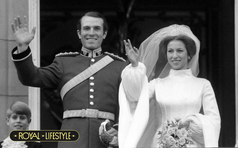 Tại sao tháng 11 là tháng lãng mạn nhất của Hoàng gia Anh?- Ảnh 2. Tại sao tháng 11 là tháng lãng mạn nhất của Hoàng gia Anh?- Ảnh 2.