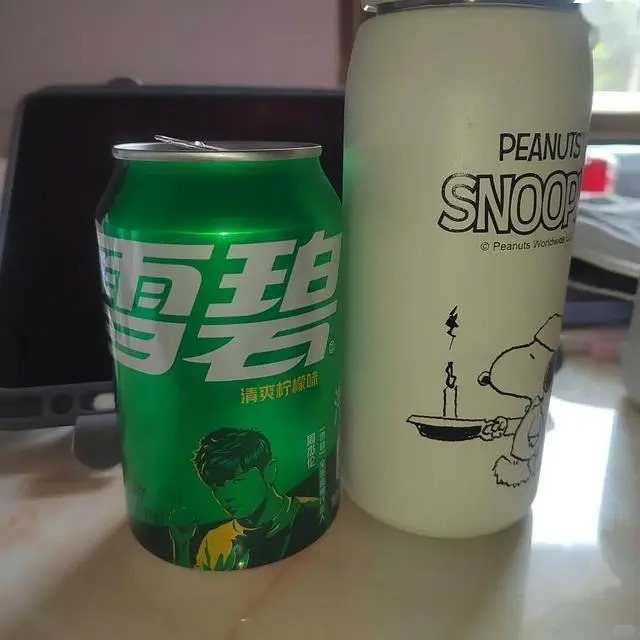 4 thứ tuyệt đối KHÔNG đựng trong bình giữ nhiệt, ai vẫn làm sẽ phải hối hận- Ảnh 5. 4 thứ tuyệt đối KHÔNG đựng trong bình giữ nhiệt, ai vẫn làm sẽ phải hối hận- Ảnh 5.