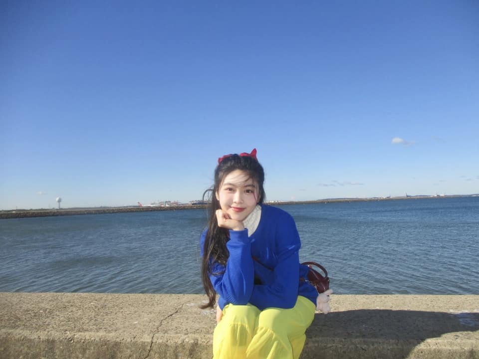 Con gái nam NSƯT nổi tiếng: Đi xe sang, sống trong biệt thự 21 tỷ ở quận 7, bố 