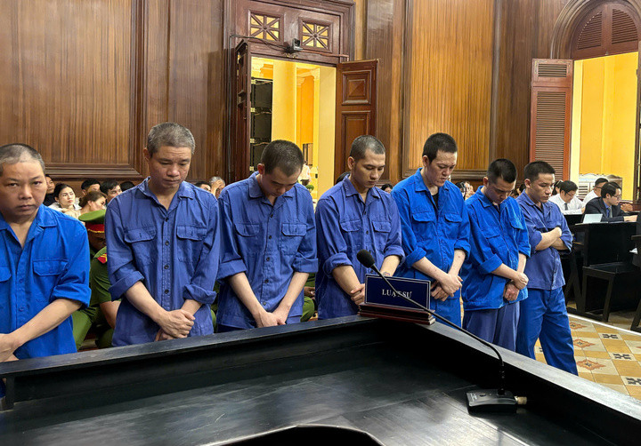 Cán bộ thuế "bảo kê" đường dây mua bán hóa đơn trái phép 6.000 tỷ đồng lĩnh 20 năm tù- Ảnh 1.