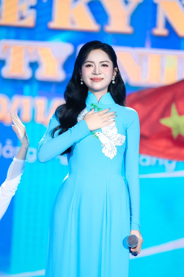 Giọng ca 8.5 tỷ view nói thẳng: Không thích thị phi, không nhắc tên Sơn Tùng- Ảnh 6.