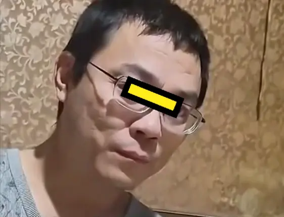 Đi làm rồi vẫn tiêu hết 24 triệu đồng của bố trong vòng 1 tuần, bị chỉ trích vẫn thản nhiên: "Có gì sai à, nhà tôi đâu chết đói!"- Ảnh 1. Đi làm rồi vẫn tiêu hết 24 triệu đồng của bố trong vòng 1 tuần, bị chỉ trích vẫn thản nhiên: "Có gì sai à, nhà tôi đâu chết đói!"- Ảnh 1.