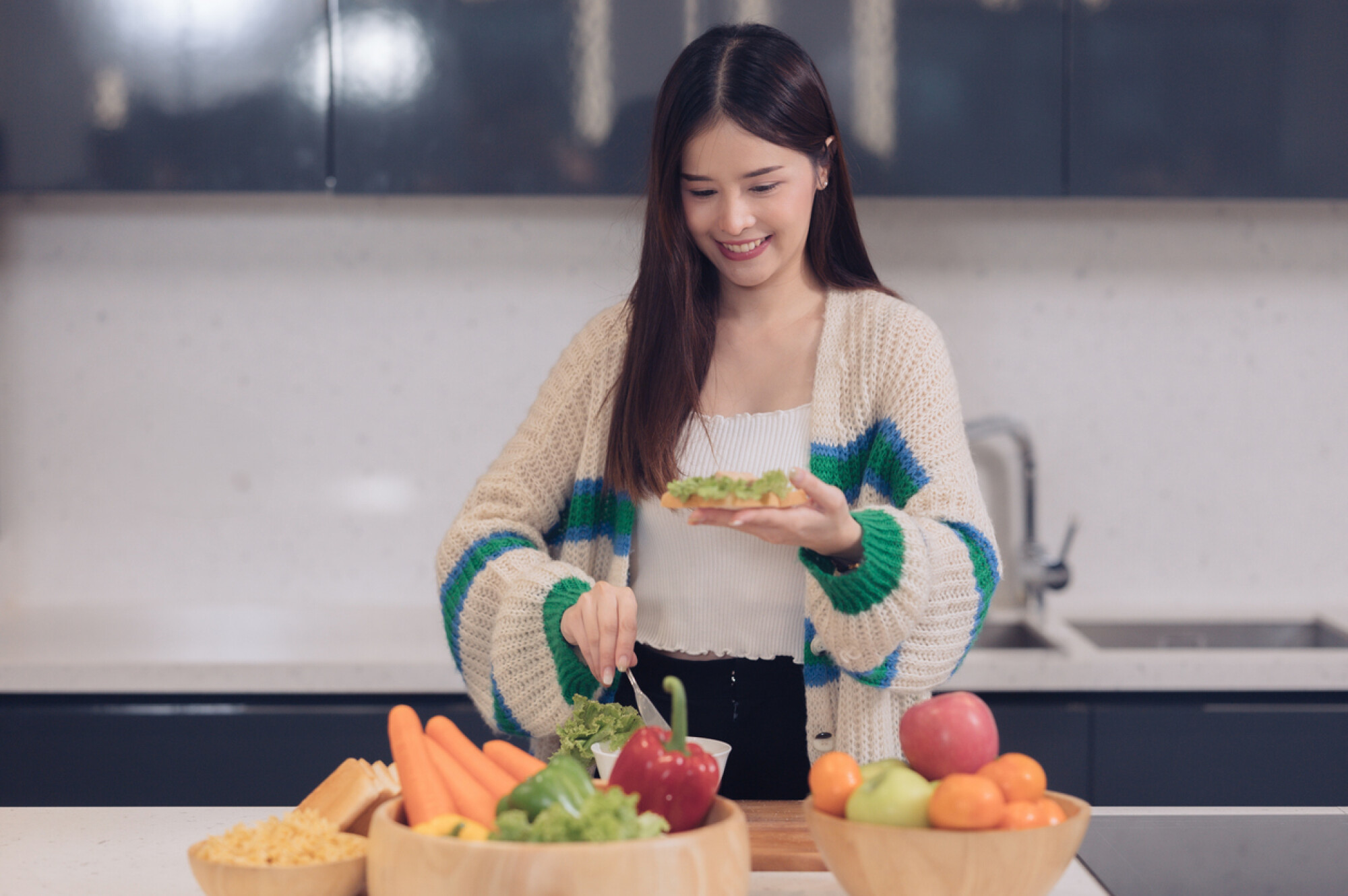 Sau giảm 16kg, cuối cùng tôi đã hiểu nguyên tắc kiểm soát cân nặng là "211", bác sĩ cũng khen ngợi hết lời- Ảnh 1.