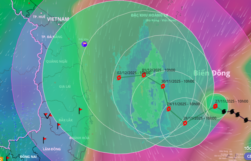 Bão số 15 dự báo đổi hướng liên tục, luẩn quẩn nhiều ngày trên biển- Ảnh 1. Bão số 15 dự báo đổi hướng liên tục, luẩn quẩn nhiều ngày trên biển- Ảnh 1.