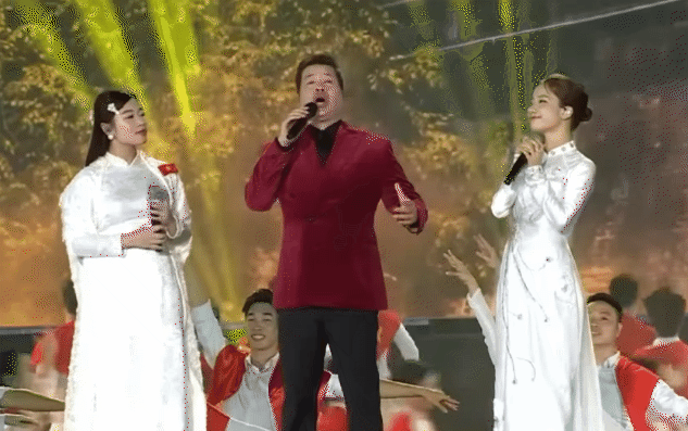 Thượng uý Quân đội là nữ thần mở màn concert quốc gia, giọng hát lấn át 29 nghệ sĩ- Ảnh 5.