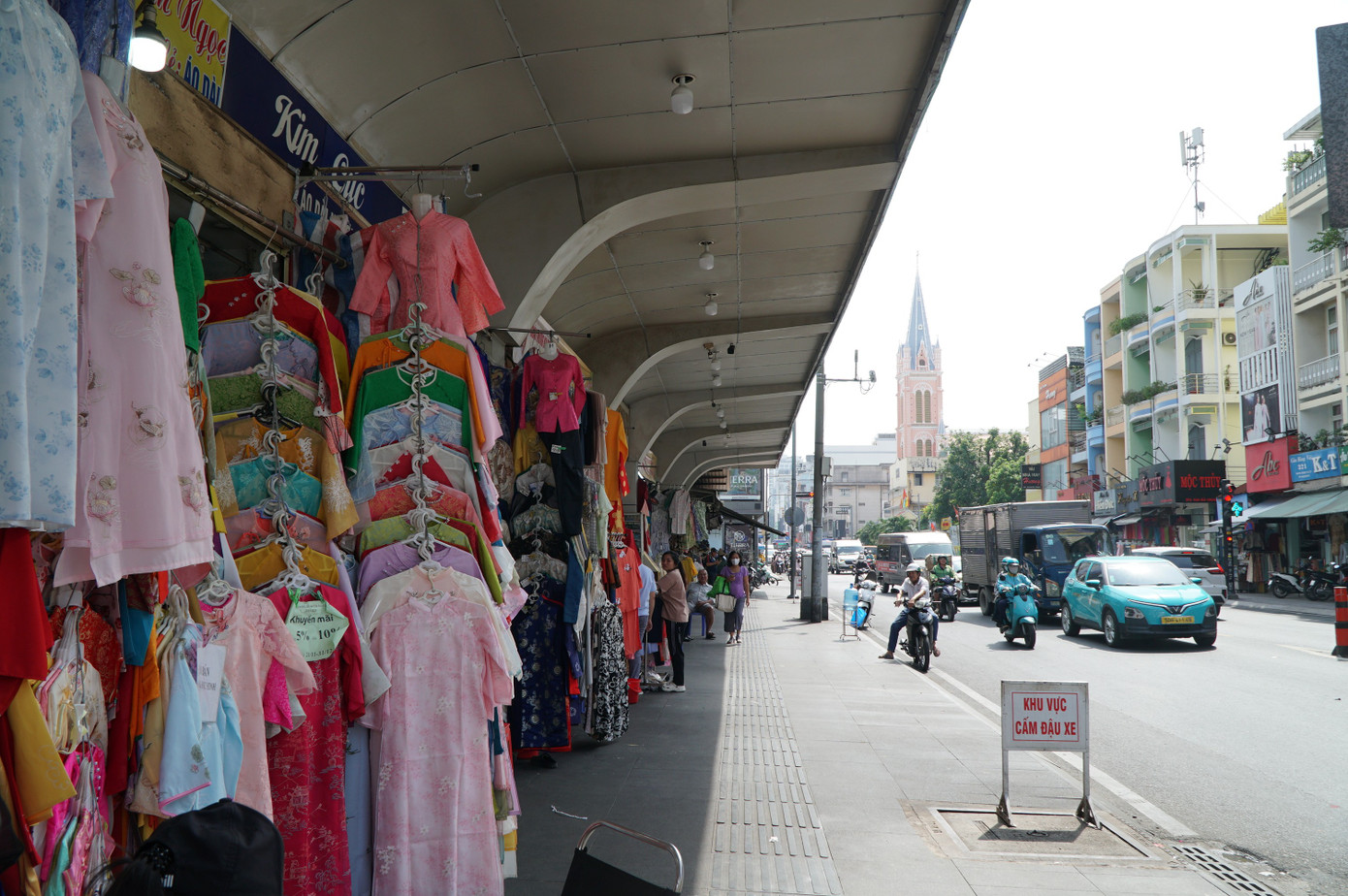 'Đệ nhất chợ' trăm tuổi ở TPHCM là Di tích kiến trúc cấp thành phố- Ảnh 8.