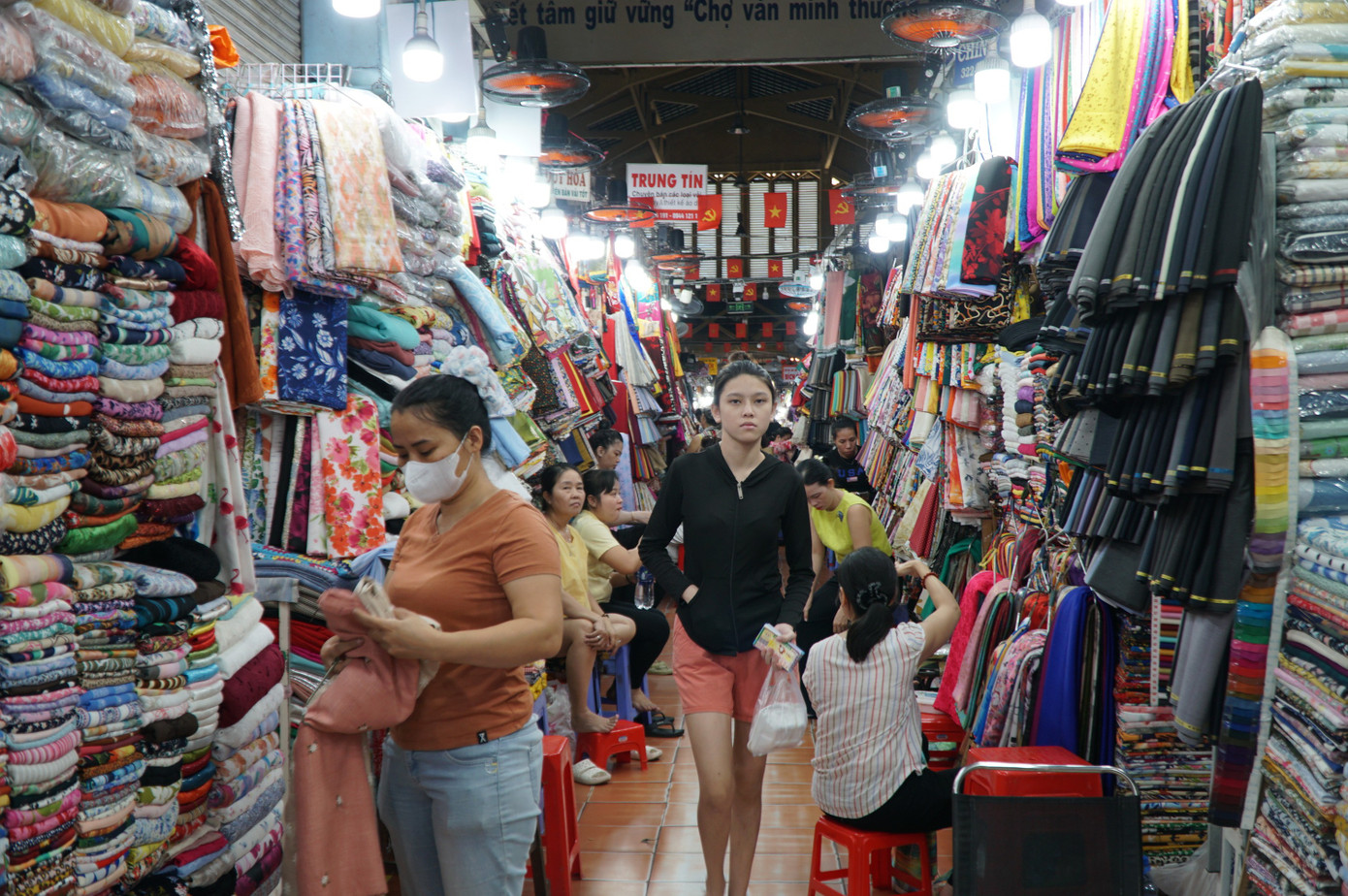 'Đệ nhất chợ' trăm tuổi ở TPHCM là Di tích kiến trúc cấp thành phố- Ảnh 12.