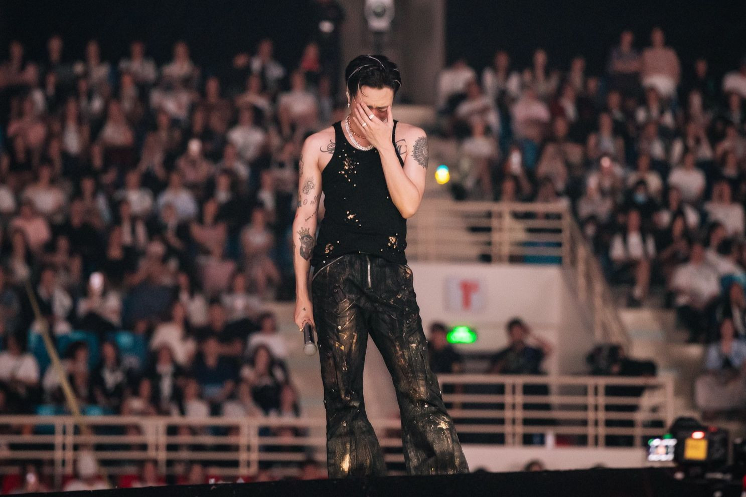 SOOBIN gặp biến sát concert: Từ khi nào fan được can thiệp sâu đến vậy?- Ảnh 2.