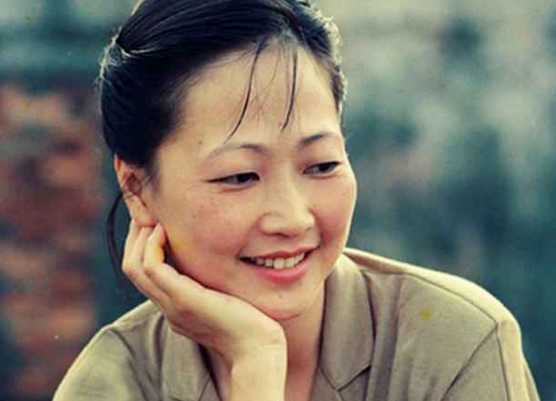 Nữ NSND là mỹ nhân phố cổ, từng làm tắc nghẽn phố Hàng Đào trong ngày cưới- Ảnh 1.