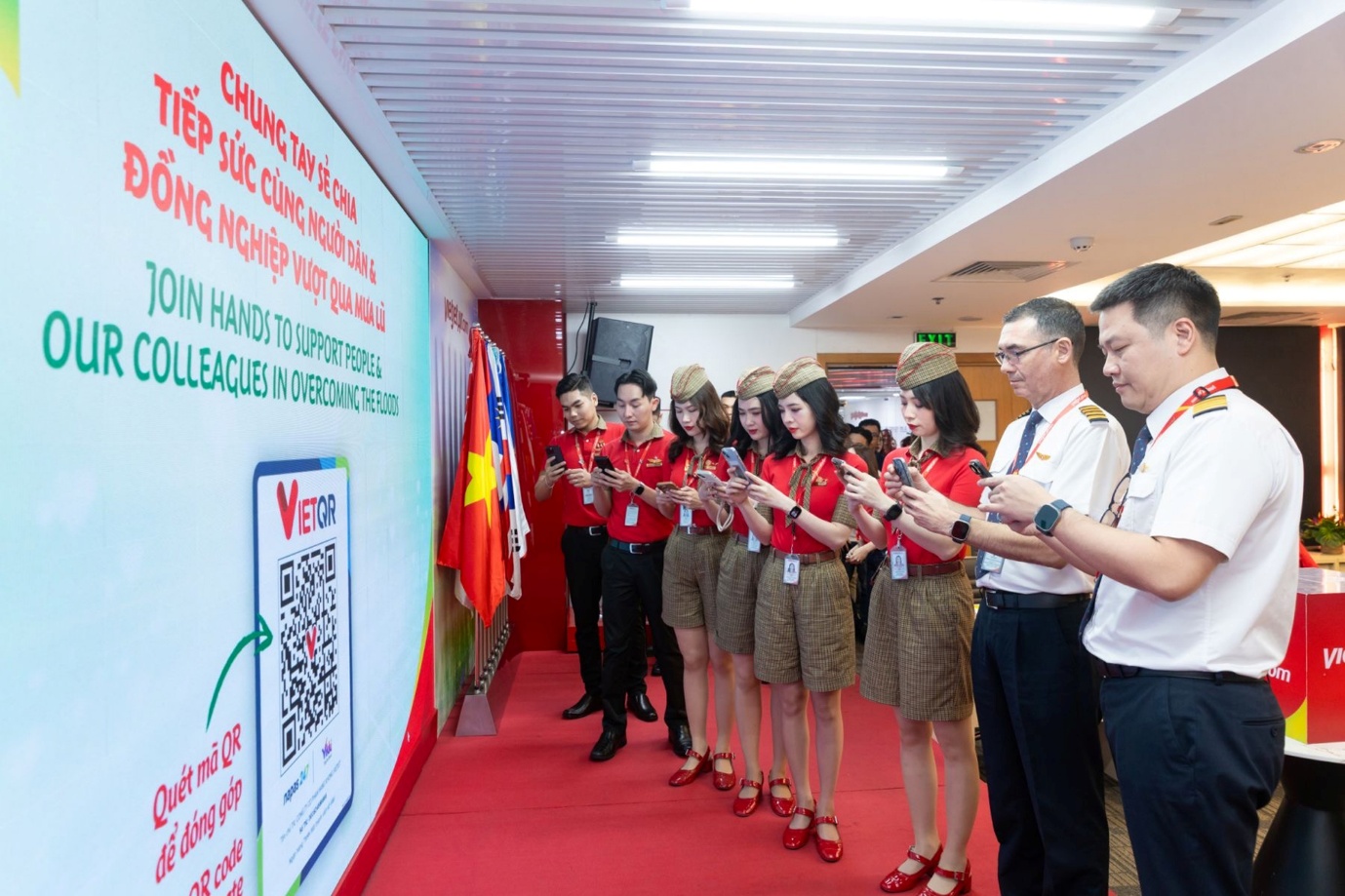 Những chuyến bay Vietjet chở đầy yêu thương- Ảnh 5. Những chuyến bay Vietjet chở đầy yêu thương- Ảnh 5.