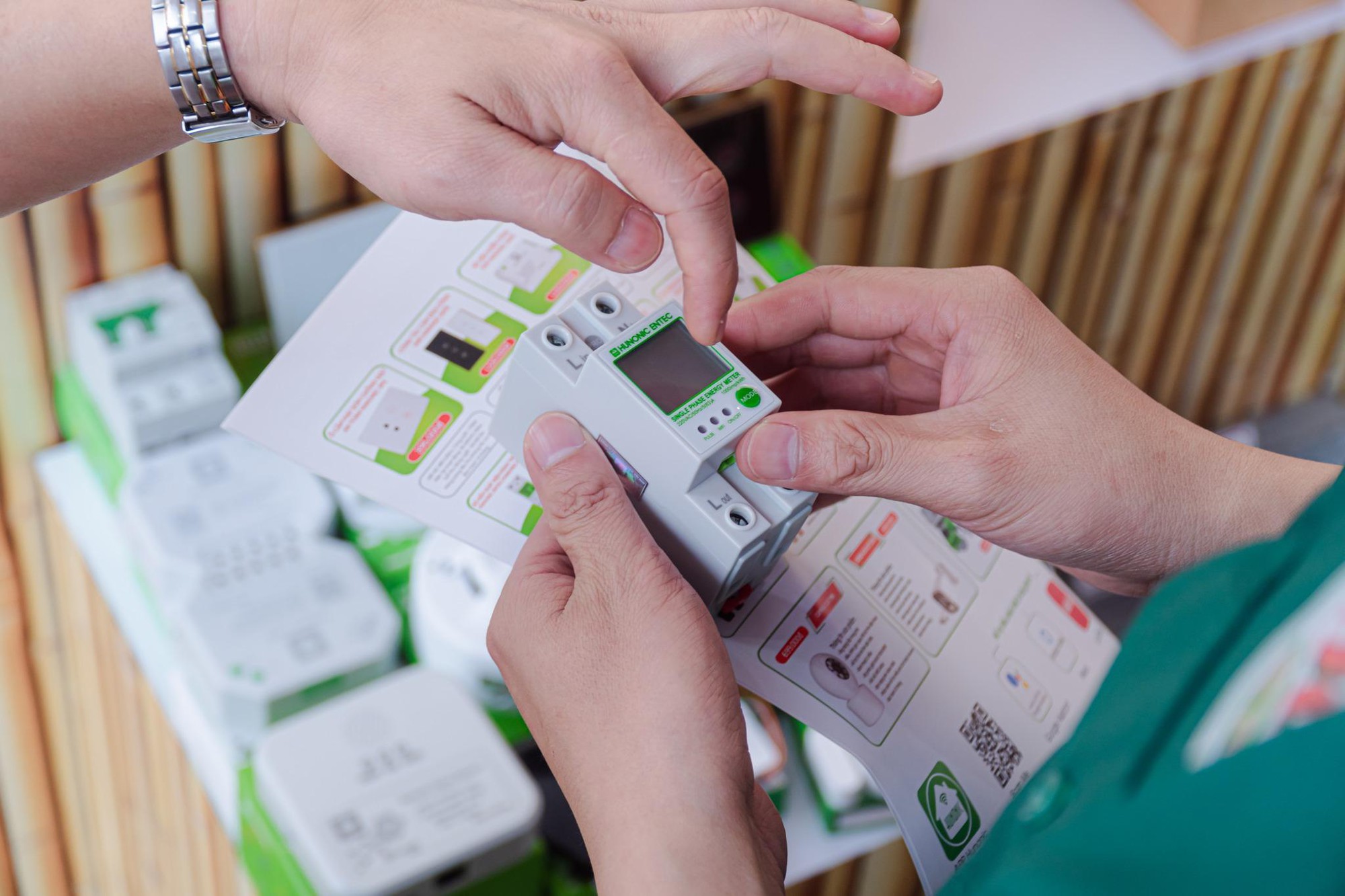 Giải pháp giúp người dùng tiết kiệm điện: Xu hướng ứng dụng công nghệ Smarthome- Ảnh 5. Giải pháp giúp người dùng tiết kiệm điện: Xu hướng ứng dụng công nghệ Smarthome- Ảnh 5.