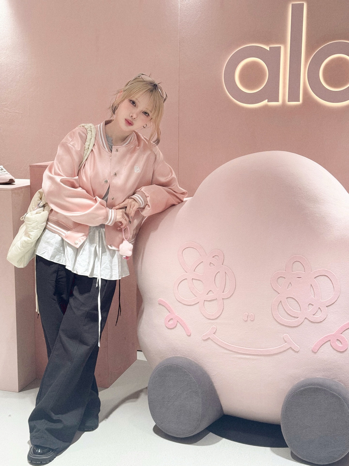 "Phù thủy makeup" lừng danh mãi không thấy già, 10 năm vẫn được tôn top 1- Ảnh 18.