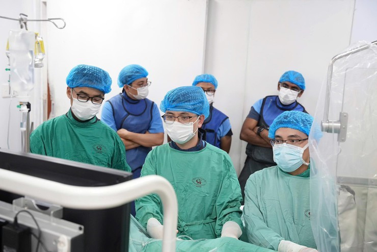 200.000 người Việt tử vong mỗi năm vì tim mạch: Tiêm chủng có thể phá vỡ 'vòng nguy hiểm'- Ảnh 1.