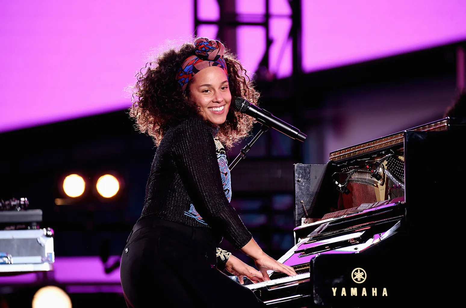 Alicia Keys sẽ trình diễn tại Lễ trao giải VinFuture 2025- Ảnh 1. Alicia Keys sẽ trình diễn tại Lễ trao giải VinFuture 2025- Ảnh 1.