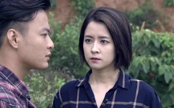 Nhan sắc của nữ diễn viên U40 khiến Huyền Lizzie dè chừng- Ảnh 7.