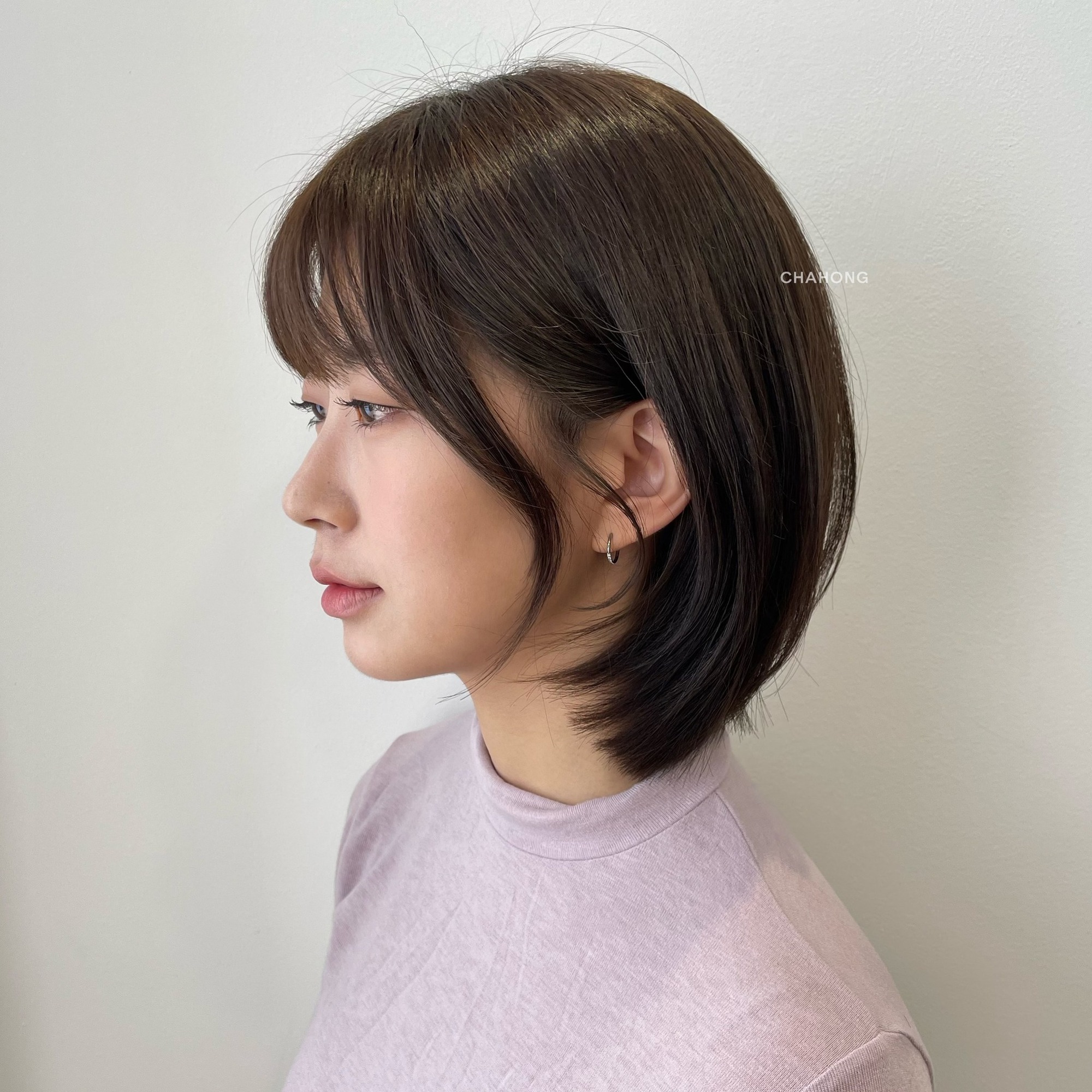 Tóc suôn thẳng soán ngôi tóc xoăn với 5 kiểu hot nhất đông này: Siêu trẻ, sang trọng và dễ chăm sóc- Ảnh 13. Tóc suôn thẳng soán ngôi tóc xoăn với 5 kiểu hot nhất đông này: Siêu trẻ, sang trọng và dễ chăm sóc- Ảnh 13.