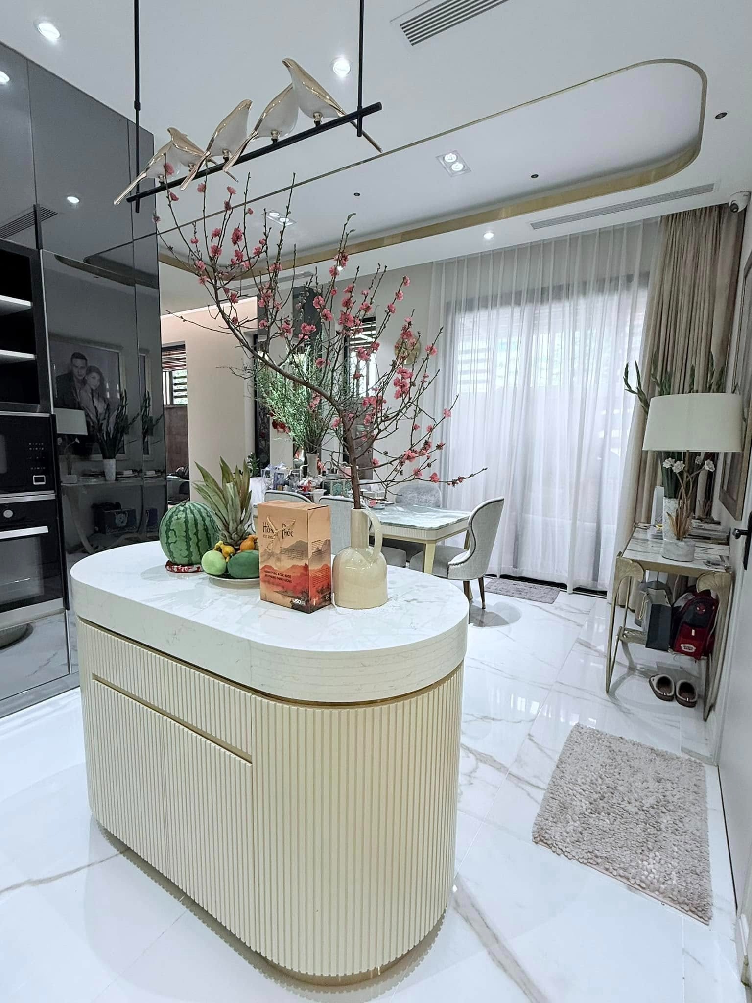 Cơ ngơi của Thúy Diễm - Lương Thế Thành- Ảnh 10. Cơ ngơi của Thúy Diễm - Lương Thế Thành- Ảnh 10.