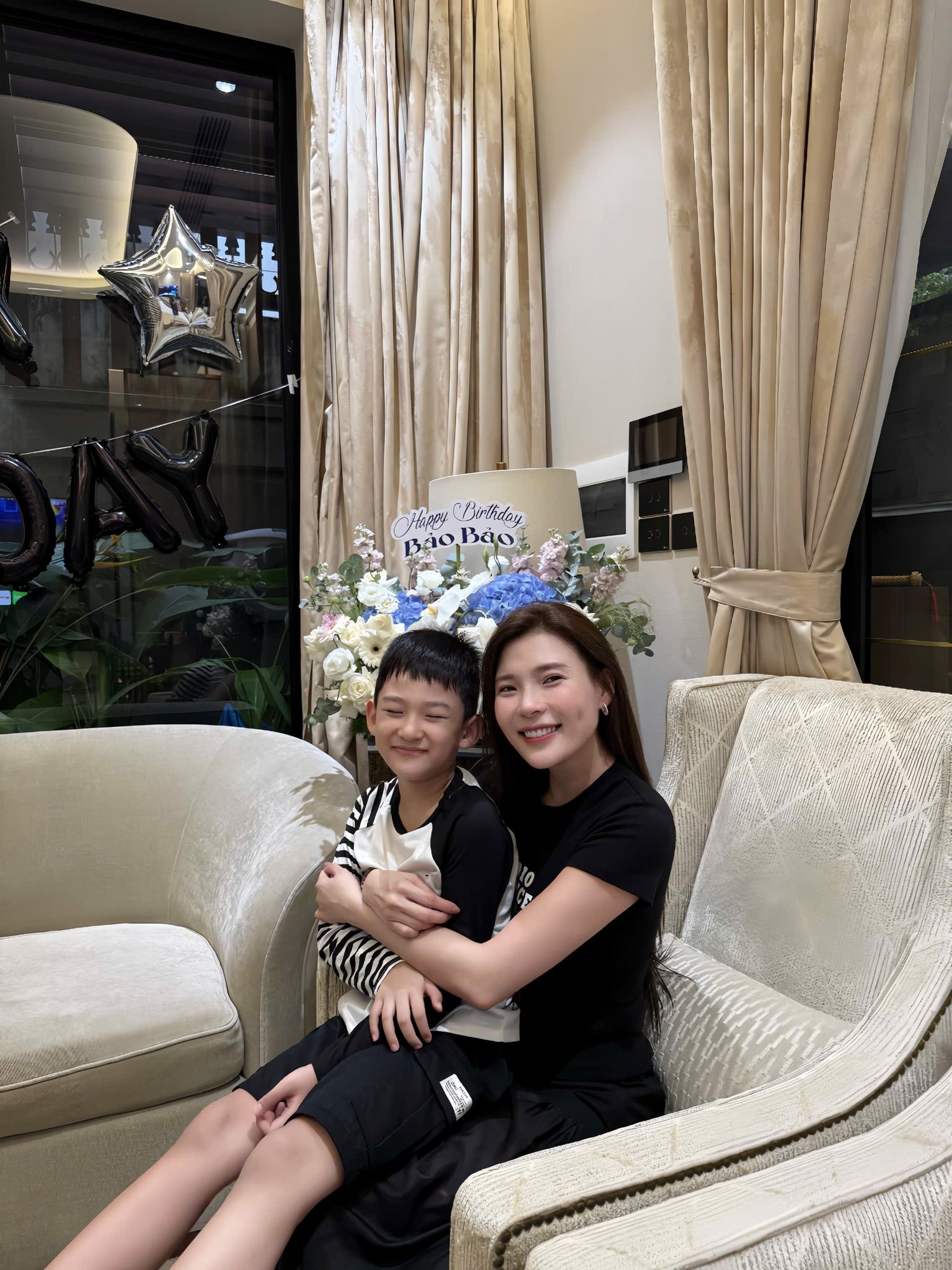 Cơ ngơi của Thúy Diễm - Lương Thế Thành- Ảnh 8. Cơ ngơi của Thúy Diễm - Lương Thế Thành- Ảnh 8.