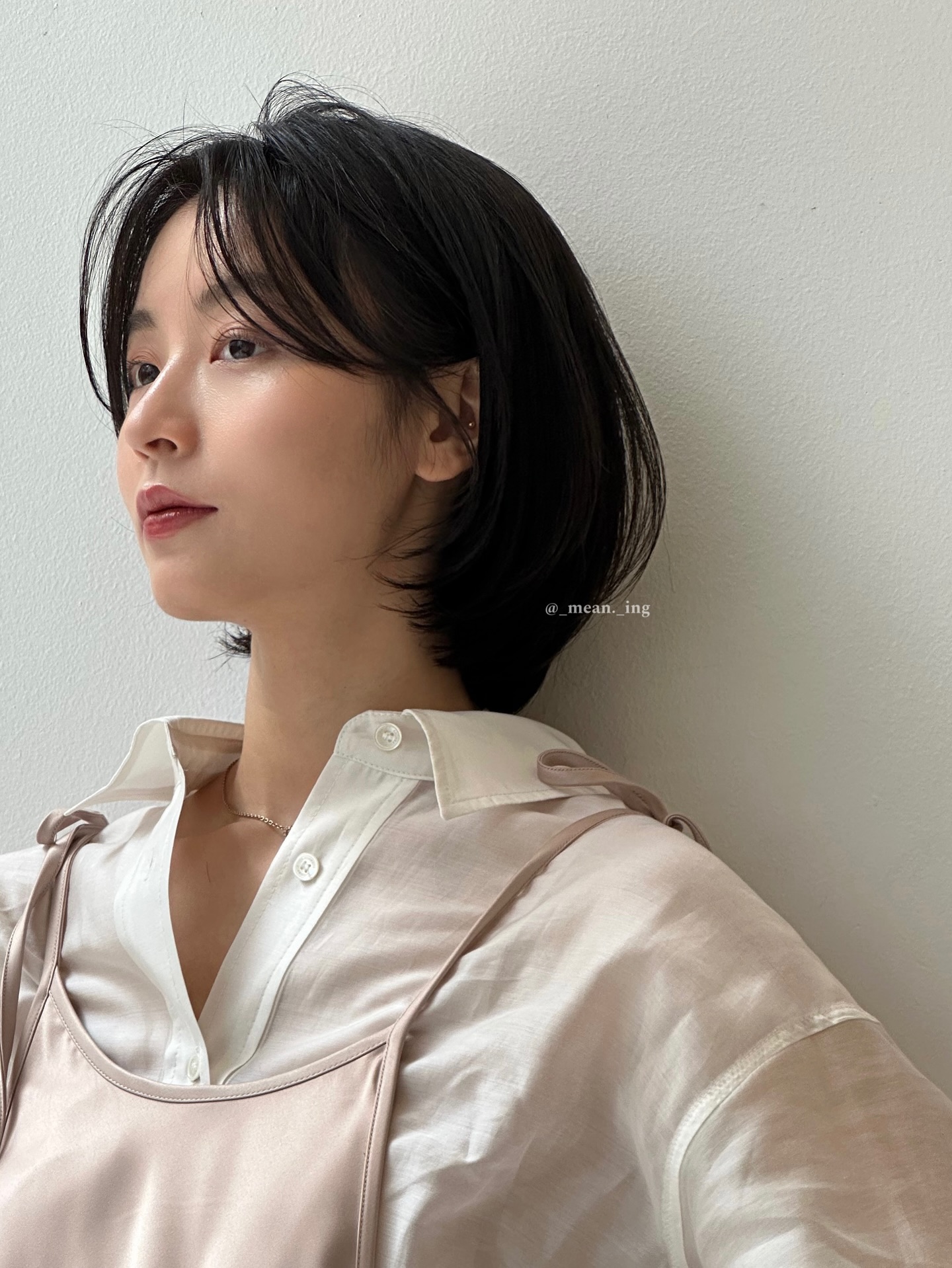 Tóc suôn thẳng soán ngôi tóc xoăn với 5 kiểu hot nhất đông này: Siêu trẻ, sang trọng và dễ chăm sóc- Ảnh 14. Tóc suôn thẳng soán ngôi tóc xoăn với 5 kiểu hot nhất đông này: Siêu trẻ, sang trọng và dễ chăm sóc- Ảnh 14.