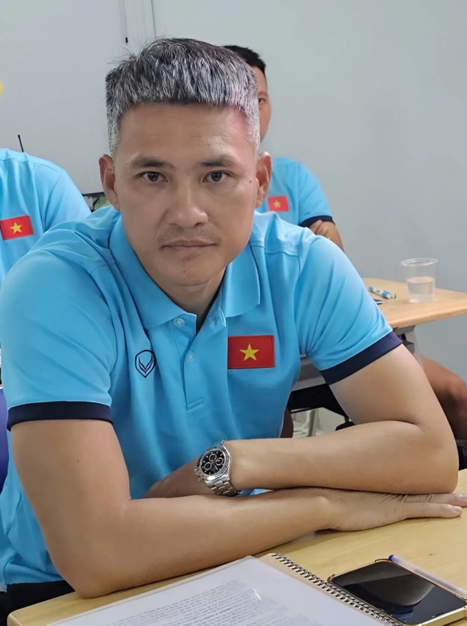 Sau thời gian dài ở ẩn, Thuỷ Tiên xuất hiện với gương mặt lạ hoắc- Ảnh 4. Sau thời gian dài ở ẩn, Thuỷ Tiên xuất hiện với gương mặt lạ hoắc- Ảnh 4.