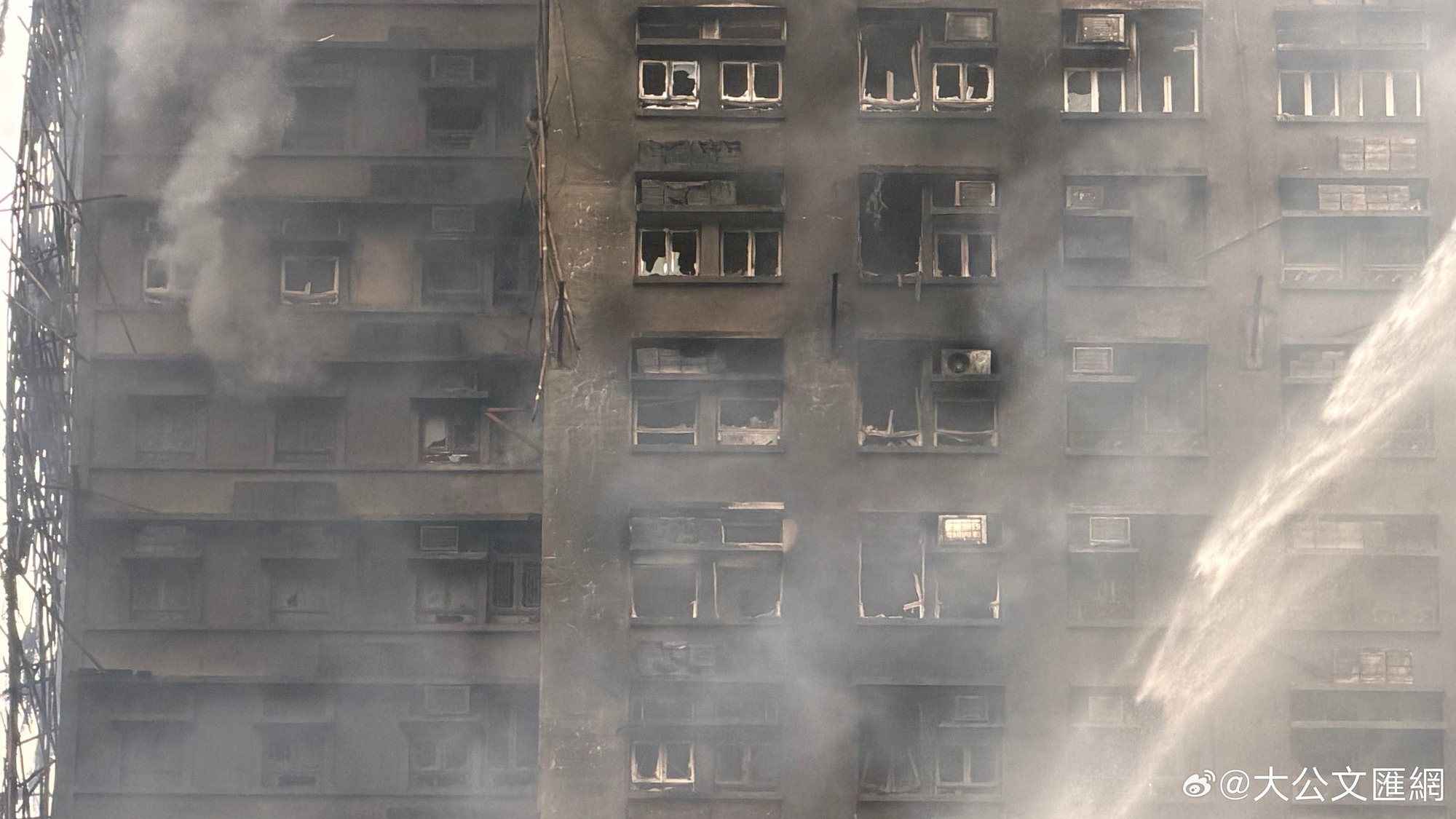 45m2 giá 20 tỷ - bên trong căn hộ chung cư nổi tiếng trước khi bị cháy trông như thế nào?- Ảnh 2.