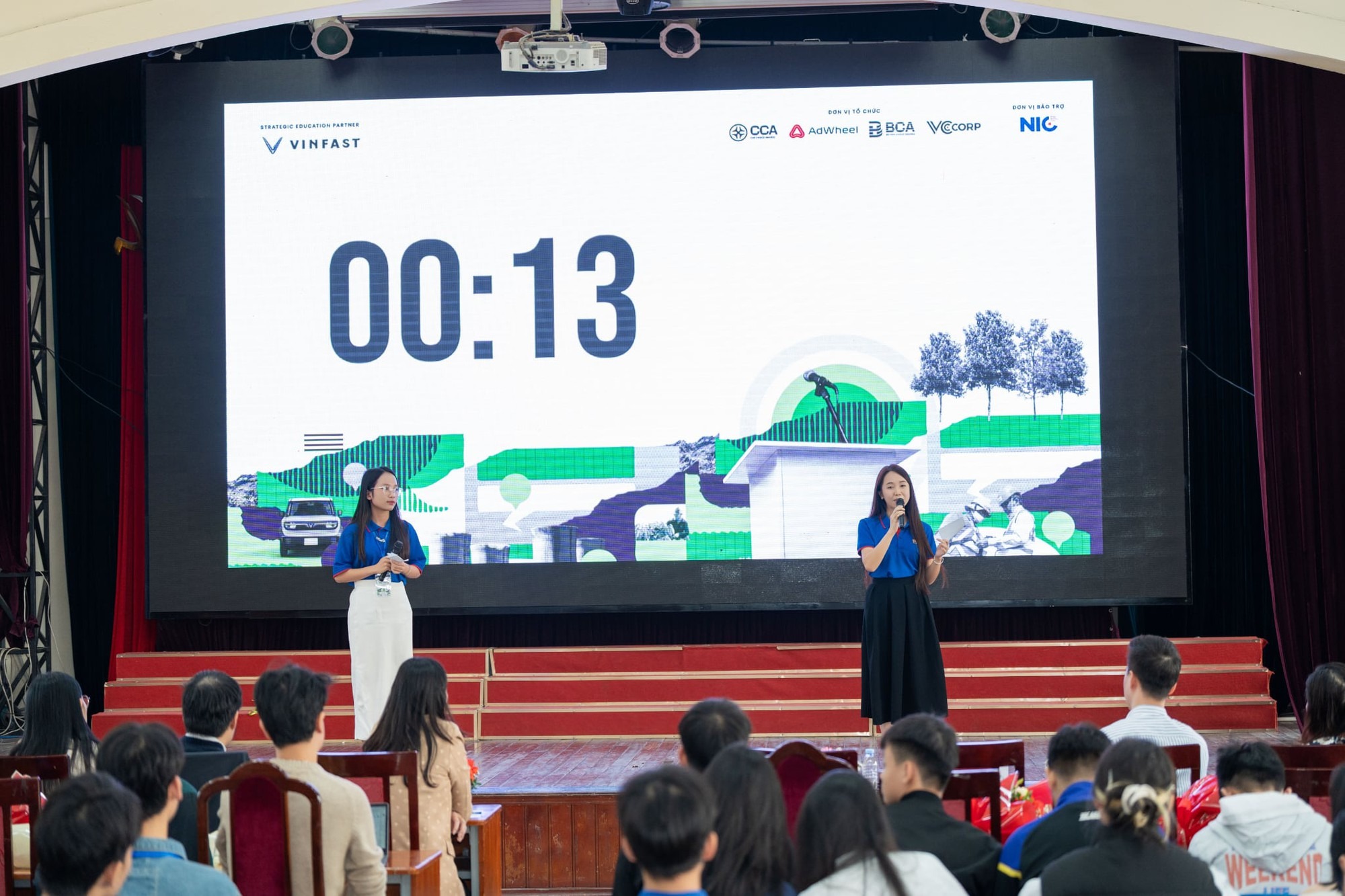 Từ đường Trường Sơn đến những cung đường làng: Lý do thật sự phía sau quyết định gây ngạc nhiên cả xóm của một cựu chiến binh 73 tuổi khi chuyển sang xe điện?- Ảnh 5.