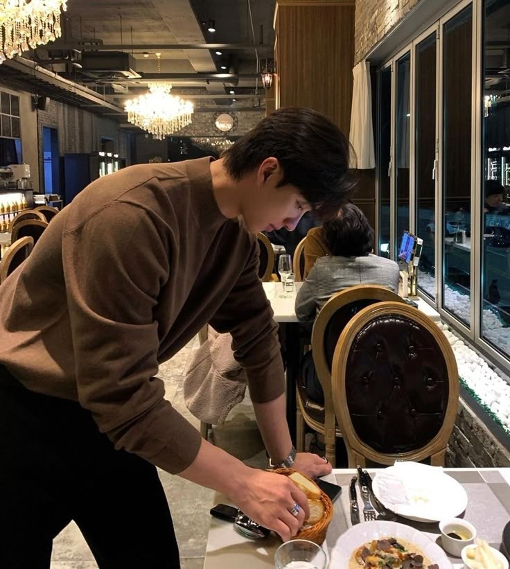 Cuộc sống đối lập của người thông minh thật và người thông minh giả- Ảnh 2.