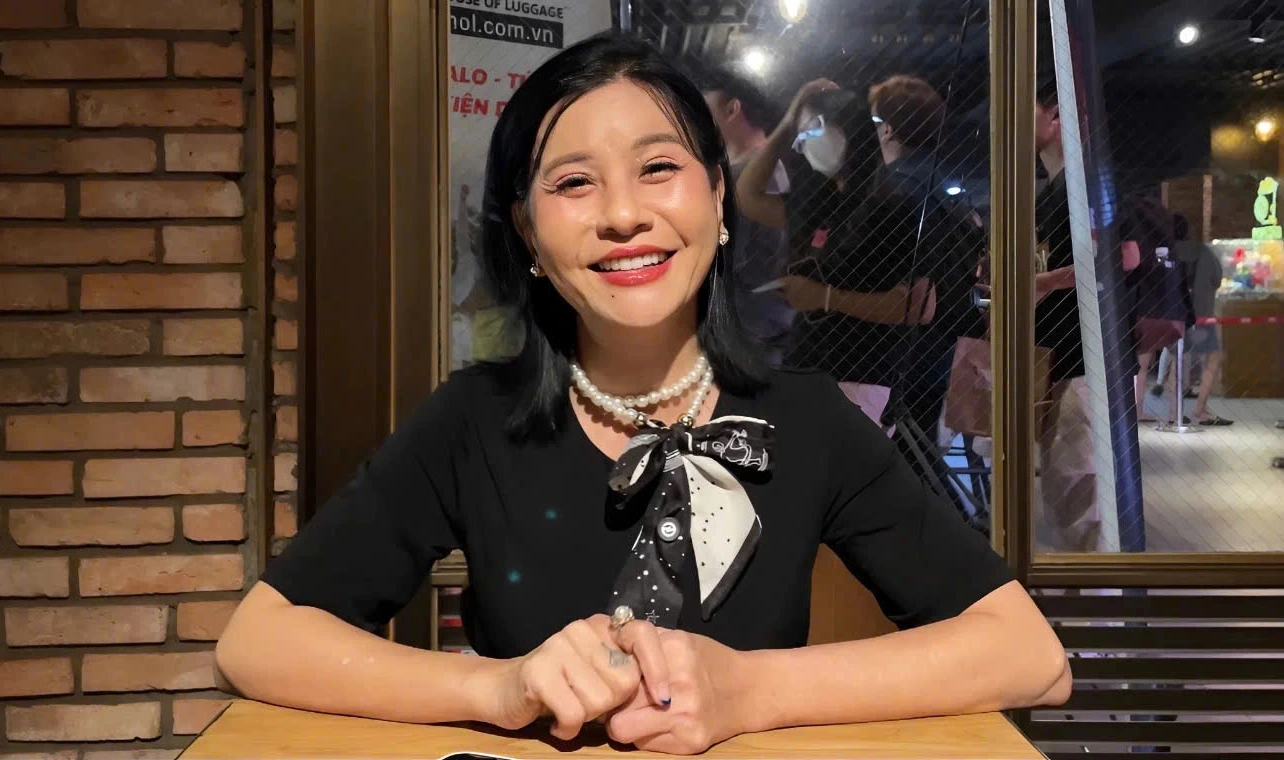 Nữ nghệ sĩ muốn 70 tuổi công khai bạn trai: Cưới 7 ngày thì ly hôn, từng yêu trai trẻ kém gần 20 tuổi- Ảnh 1.