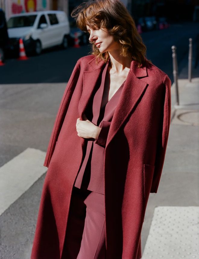 Mùa đông đừng chỉ mặc đen: 3 gam màu này giúp chị em trẻ ra vài tuổi- Ảnh 16.