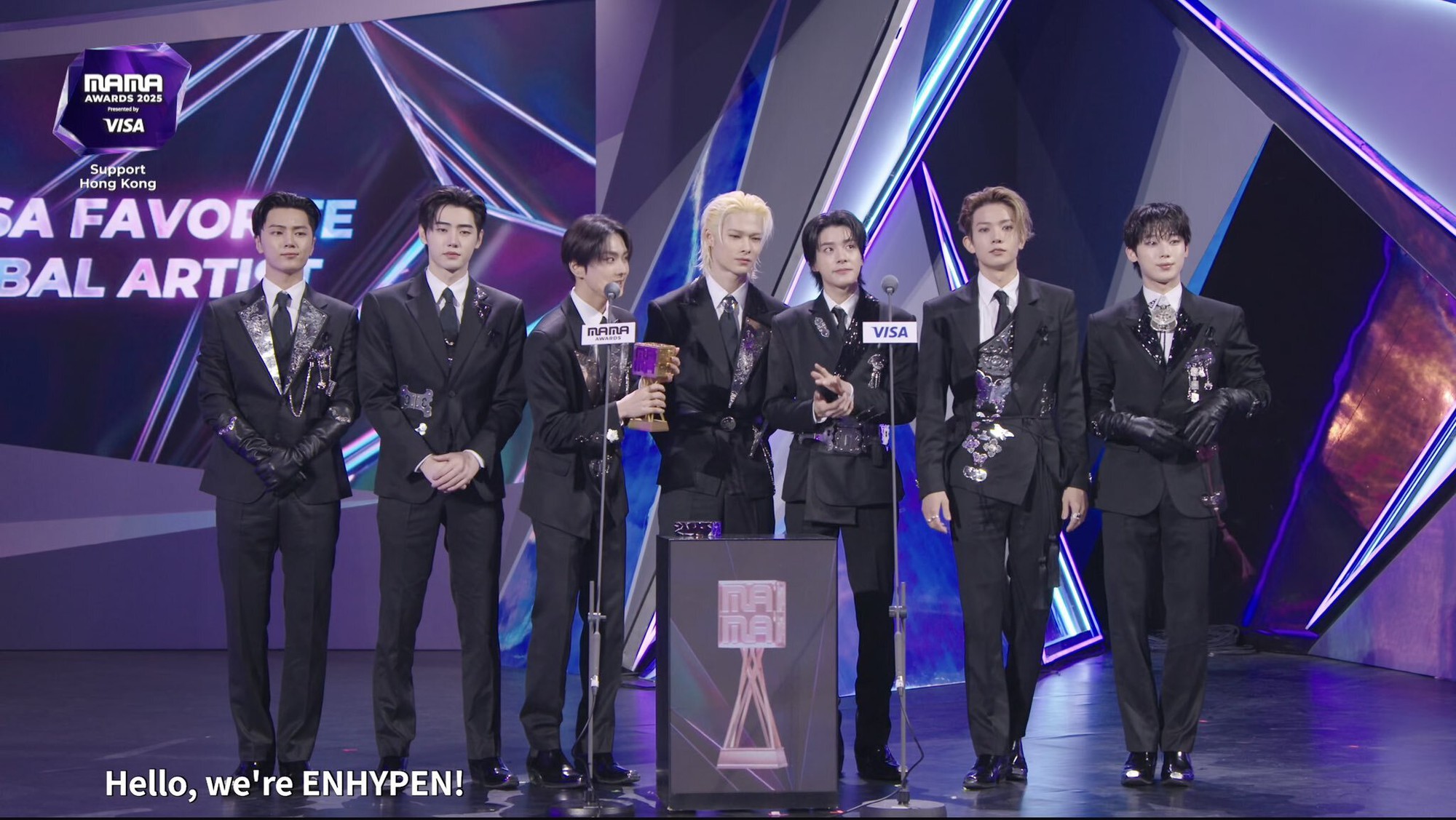 Khoảnh khắc xúc động nhất MAMA 2025: Park Bo Gum cúi đầu mở màn, xót xa tưởng niệm nạn nhân thảm hoạ cháy tại Hong Kong (Trung Quốc)- Ảnh 4. Khoảnh khắc xúc động nhất MAMA 2025: Park Bo Gum cúi đầu mở màn, xót xa tưởng niệm nạn nhân thảm hoạ cháy tại Hong Kong (Trung Quốc)- Ảnh 4.